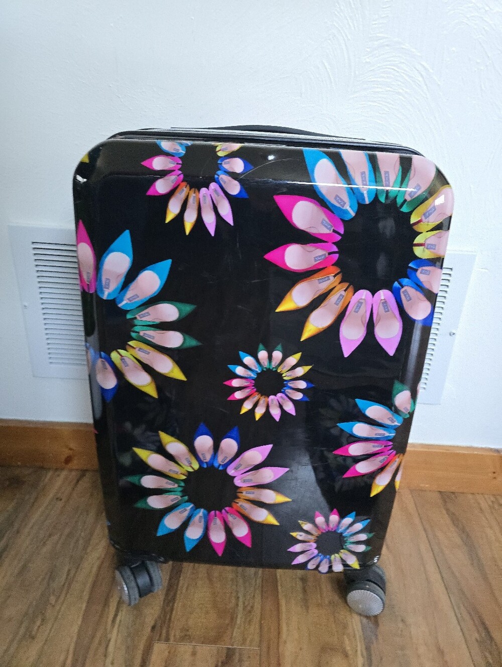 SJP Shoe Flowers Spinner Carry On W Packing Cubes - Picture 3 of 8